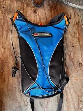 High Sierra Hydration backpack